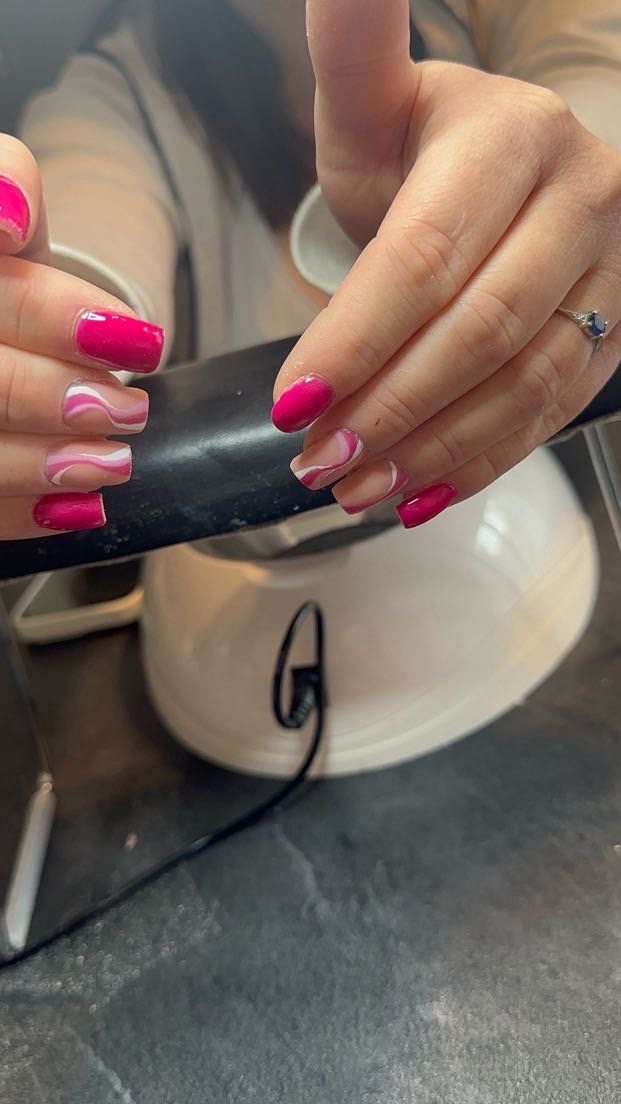 Réalisation nail art 5